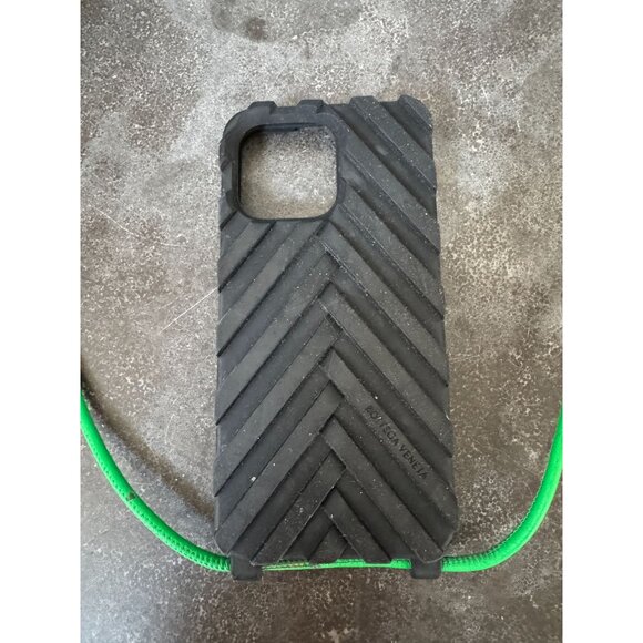 Bottega Veneta iPhone 15 Pro Max Case With Strap - Picture 3 of 5